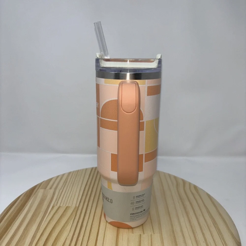 Stanley 30oz Flowstate Quencher H2.0 Tumbler Apricot Court Geo - Picture 3 of 7